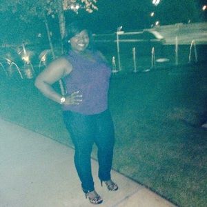 Meet your Posher, Tiara